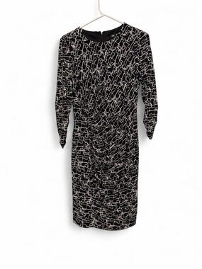 DKNY Black and White Abstract Print bodycon sheath dress w/ 3/4 sleeves- Size 10
